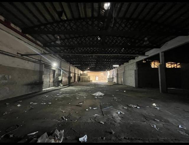 4,200M² WAREHOUSE FOR SALE IN DALVIEW
